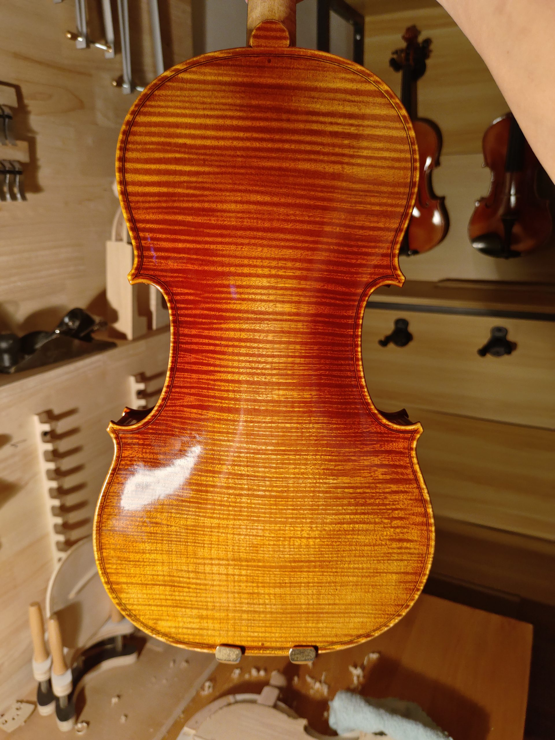 オーダーバイオリンの価格はいくらですか?