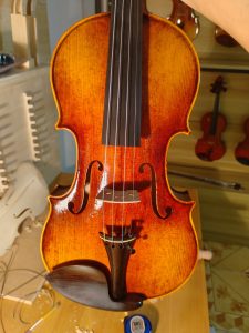 ヨーロピアンヴィンテージヴァイオリン 1716 チェコメープル スイススプルース - コレクションNo.48_ヴァイオリン価格